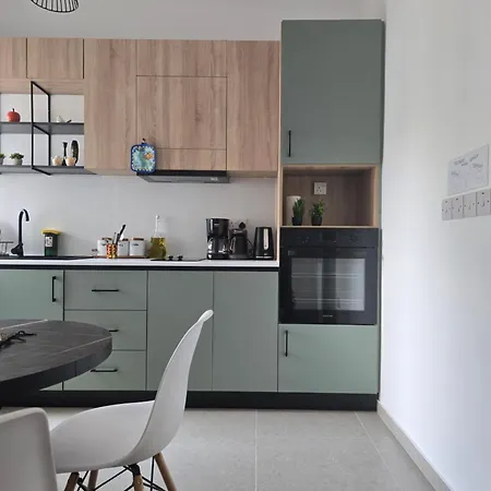 Flat Koskluciftlik Apartment