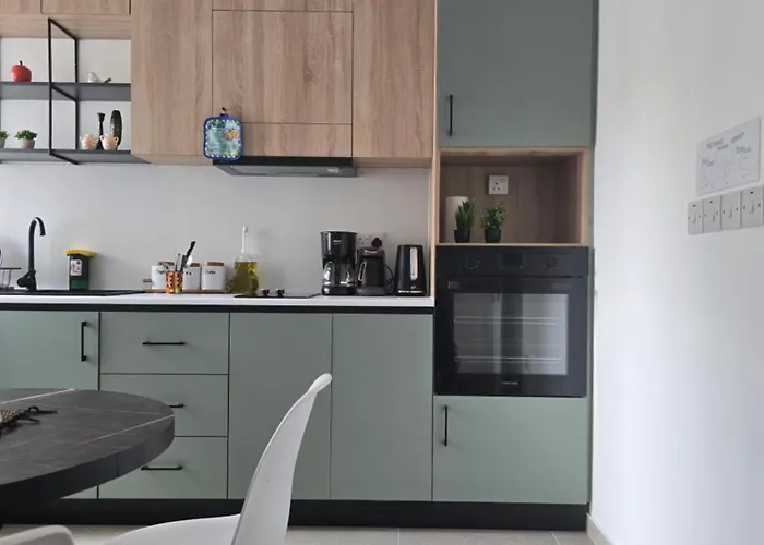 Flat Koskluciftlik Apartment